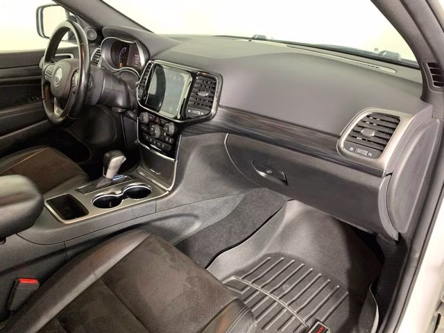 2020 Bright White Clearcoat Jeep Grand Cherokee Altitude 4X4 SUV