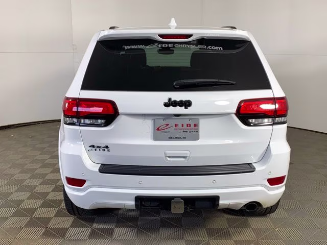2020 Bright White Clearcoat Jeep Grand Cherokee Altitude 4X4 SUV