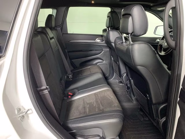 2020 Bright White Clearcoat Jeep Grand Cherokee Altitude 4X4 SUV