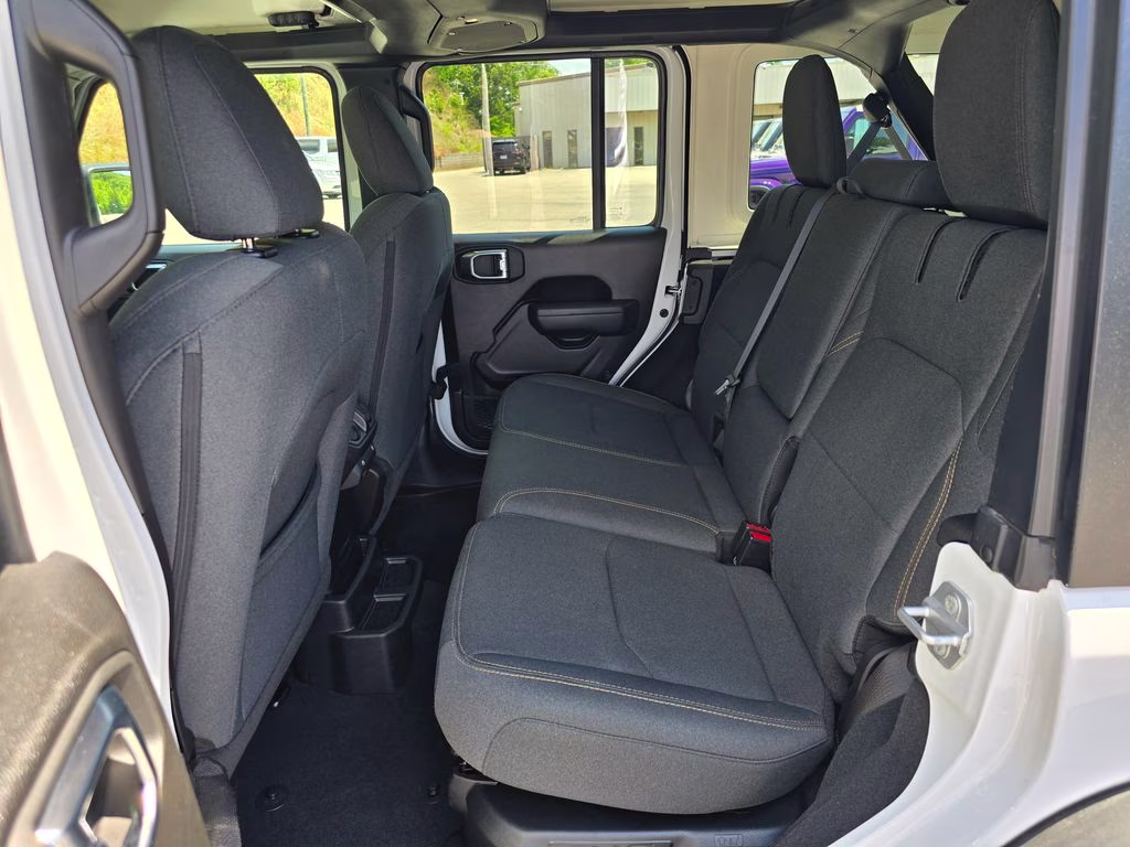 2025 Bright White Clearcoat Jeep Wrangler Willys 4xe 4X4 SUV