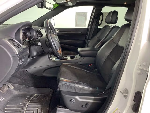2020 Bright White Clearcoat Jeep Grand Cherokee Altitude 4X4 SUV