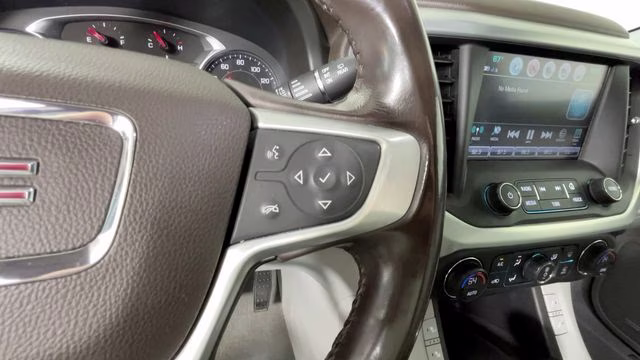 2018 White Frost Tricoat GMC Acadia SLT-1 AWD SUV