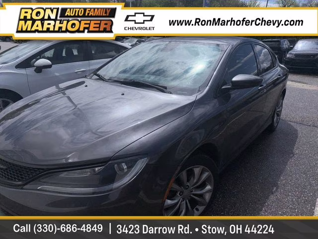 2015 Granite Crystal Metallic Clearcoat Chrysler 200 S FWD Sedan