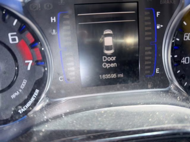 2015 Granite Crystal Metallic Clearcoat Chrysler 200 S FWD Sedan