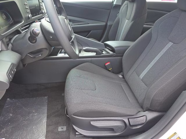 2026 Serenity White Pearl Hyundai Elantra SE FWD Sedan