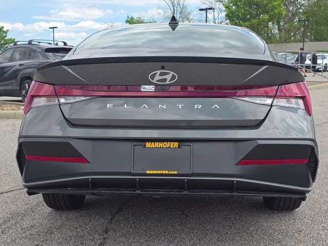 2026 Amazon Gray Hyundai Elantra SEL Sport FWD Sedan