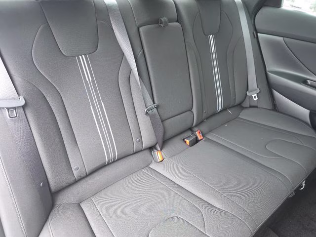 2026 Amazon Gray Hyundai Elantra SEL Sport FWD Sedan