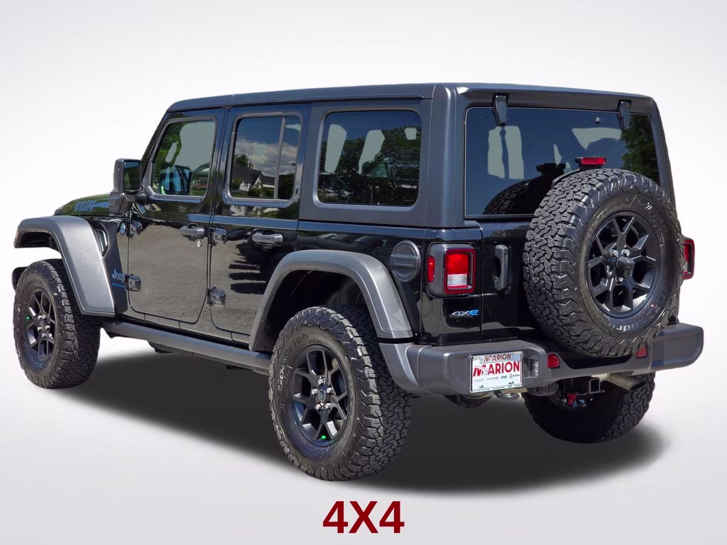 2025 Black Clearcoat Jeep Wrangler Willys 4xe 4X4 SUV