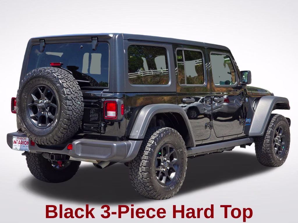 2025 Black Clearcoat Jeep Wrangler Willys 4xe 4X4 SUV