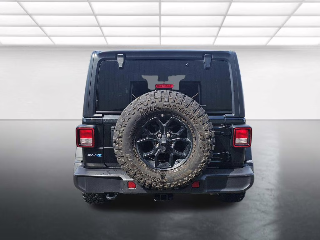 2025 Black Clearcoat Jeep Wrangler Willys 4xe 4X4 SUV