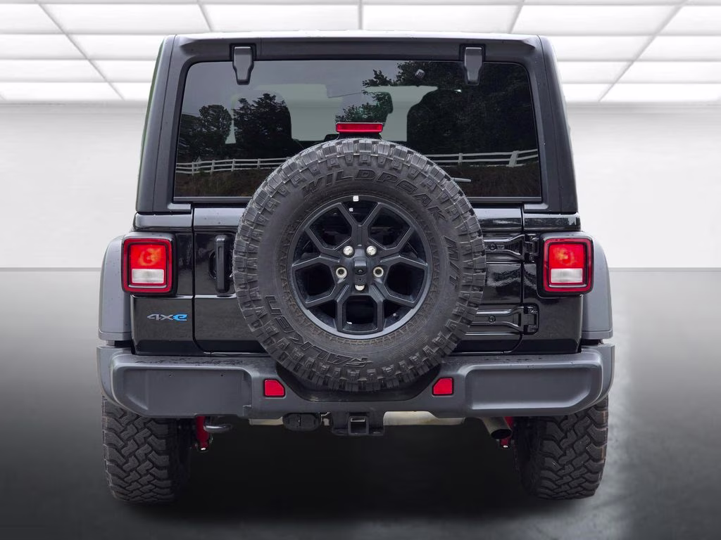 2025 Black Clearcoat Jeep Wrangler Willys 4xe 4X4 SUV
