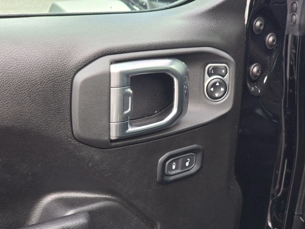 2025 Black Clearcoat Jeep Wrangler Willys 4xe 4X4 SUV