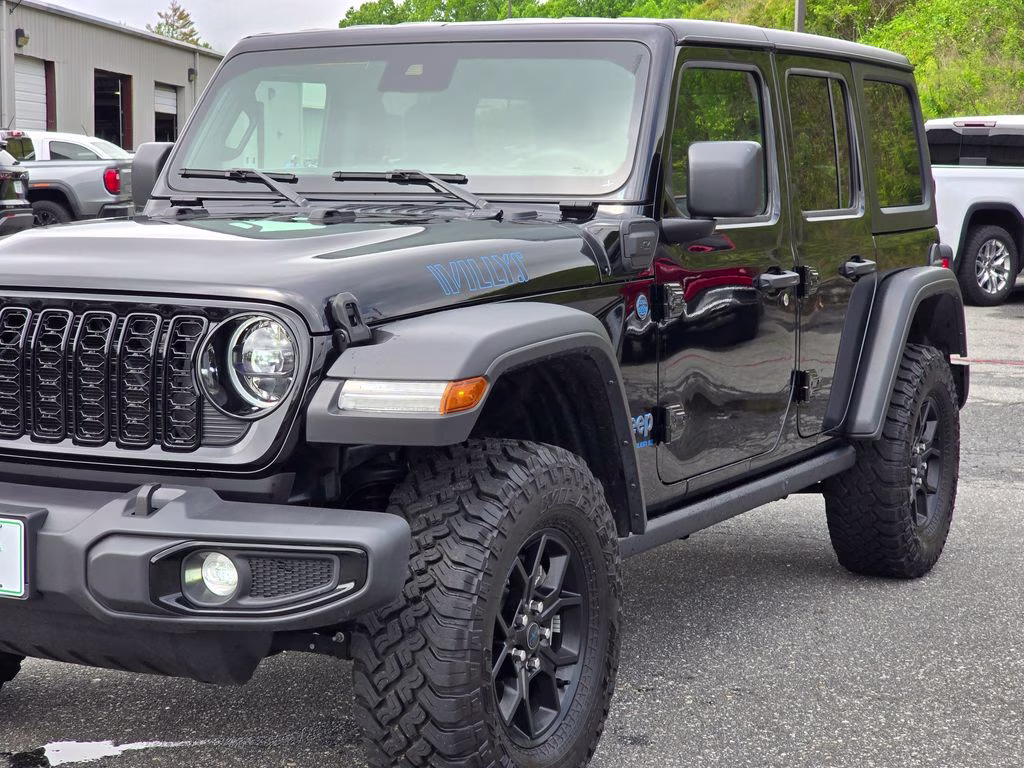 2025 Black Clearcoat Jeep Wrangler Willys 4xe 4X4 SUV