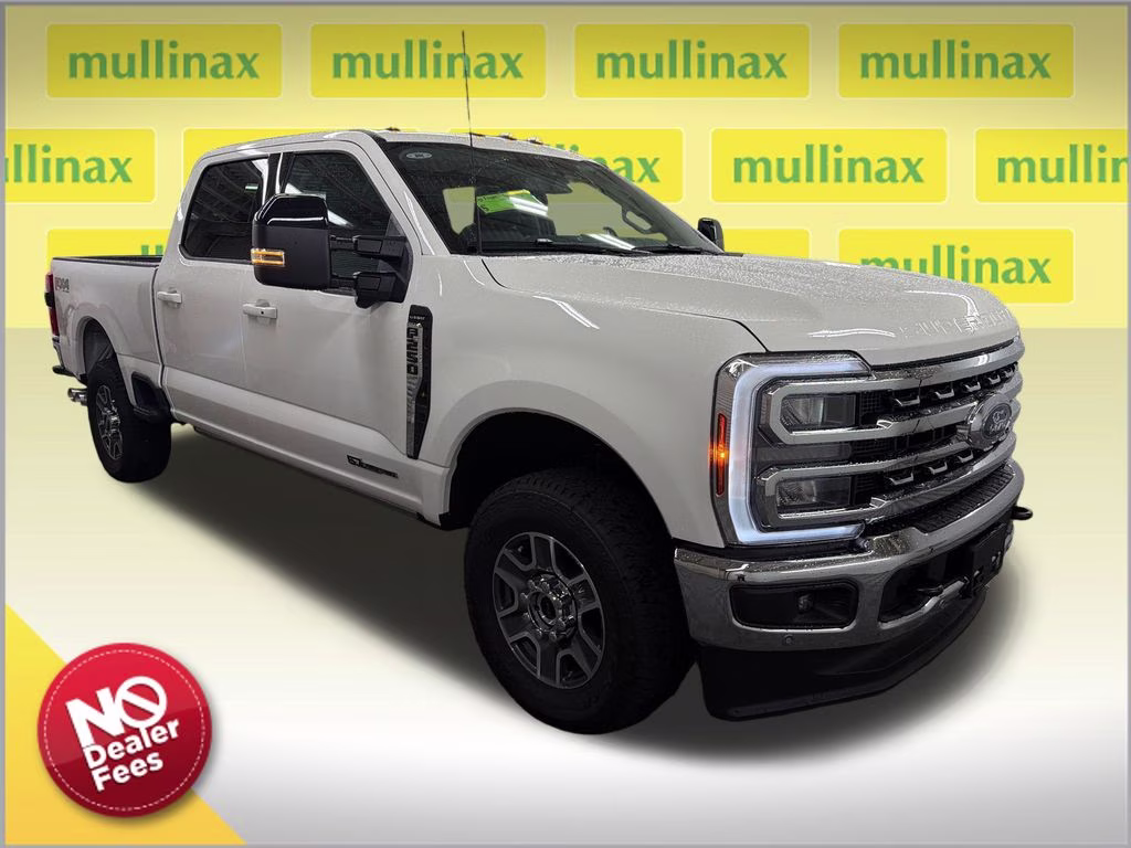2026 STAR WHITE Ford Super Duty F-250 SRW Lariat 4X4 Truck