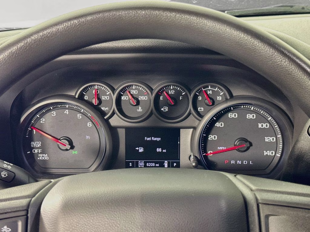 2022 Summit White Chevrolet Silverado 1500 Custom Trail Boss 4X4 Truck