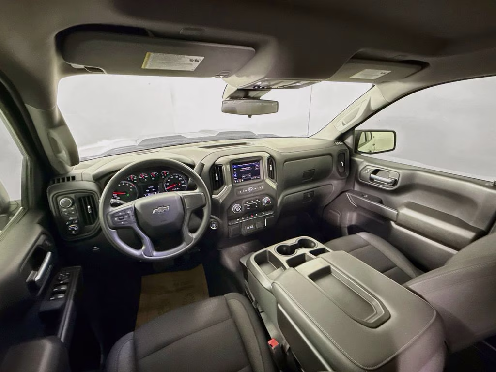 2022 Summit White Chevrolet Silverado 1500 Custom Trail Boss 4X4 Truck