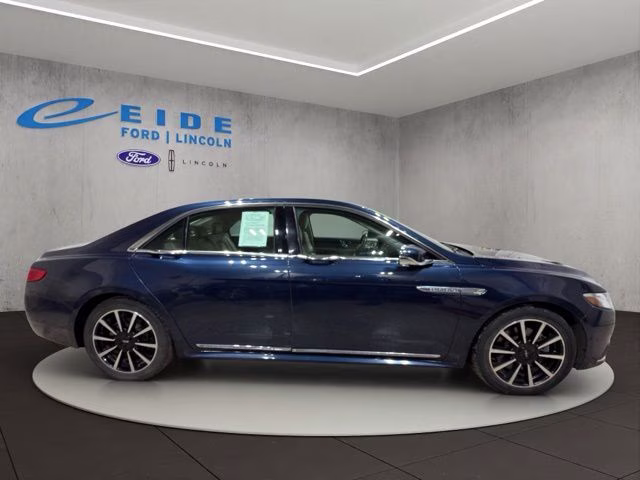 2017 Midnight Sapphire Blue Metallic Lincoln Continental Reserve AWD Sedan