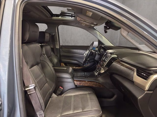 2016 Light Steel Gray Metallic GMC Yukon XL Denali 4X4 SUV