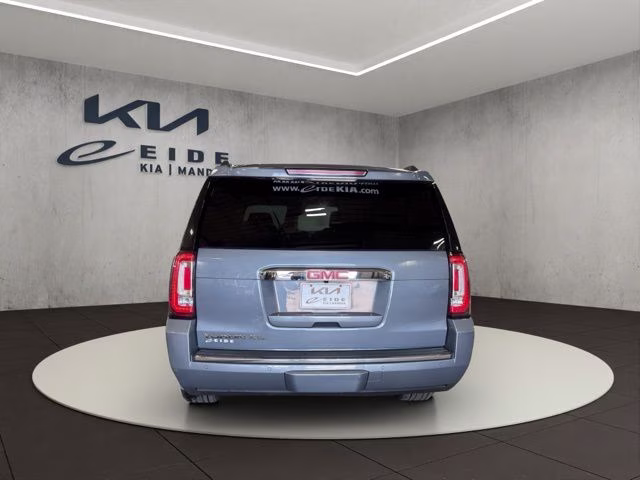 2016 Light Steel Gray Metallic GMC Yukon XL Denali 4X4 SUV