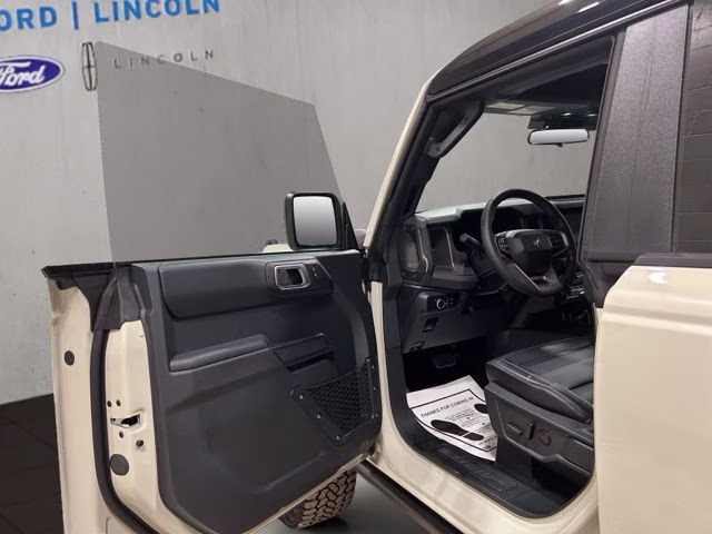 2026 Desert Sand Ford Bronco Big Bend 4X4 SUV