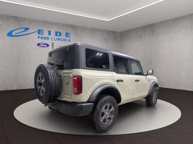 2026 Desert Sand Ford Bronco Big Bend 4X4 SUV