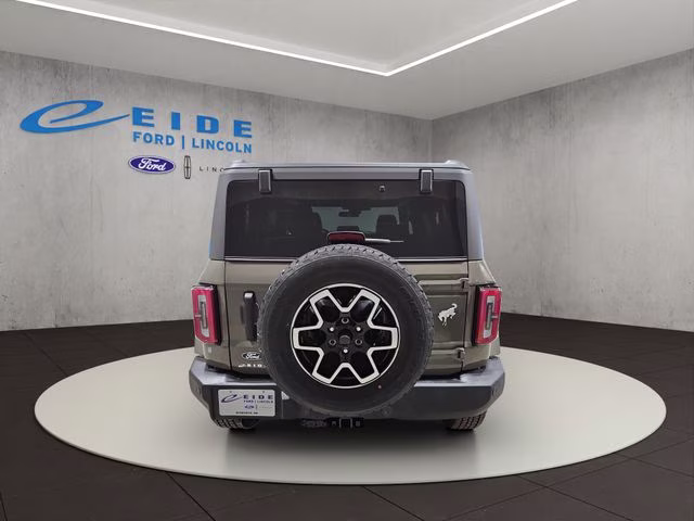 2026 Marsh Gray Ford Bronco Outer Banks 4X4 SUV