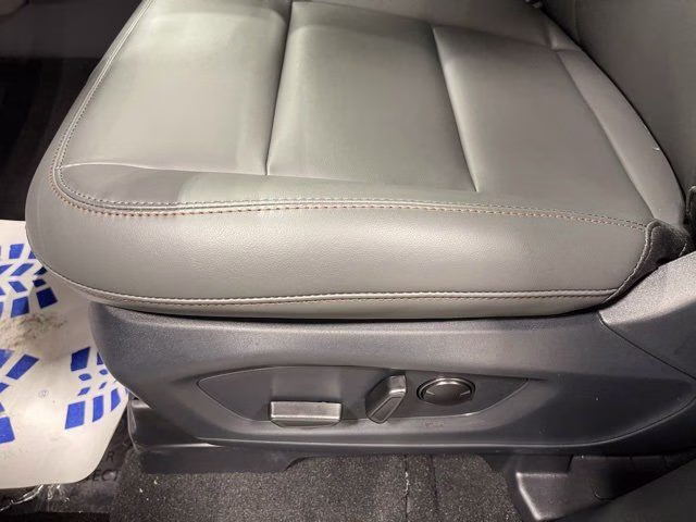 2026 Space White Metallic Ford Explorer Active 4X4 SUV