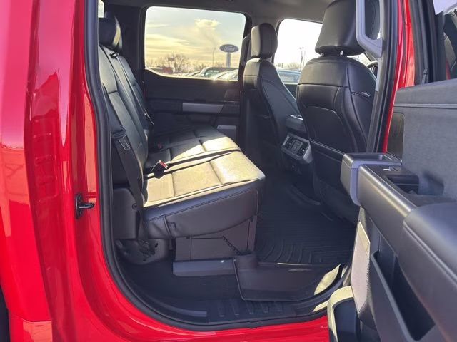 2025 Race Red Ford Super Duty F-350 SRW Lariat 4X4 Truck