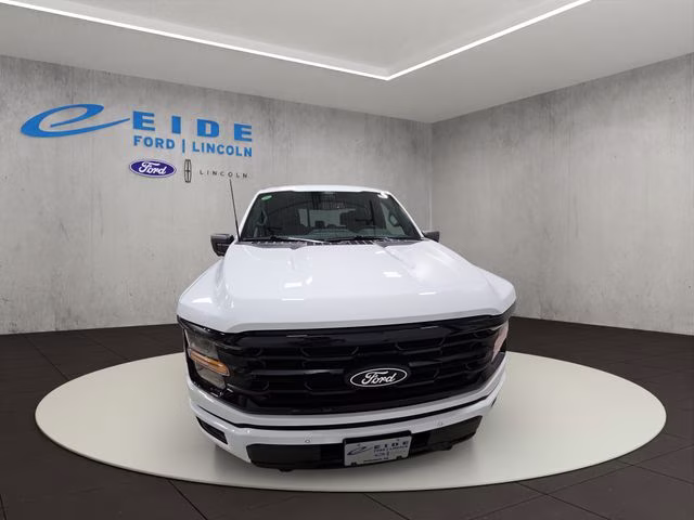 2026 Oxford White Ford F-150 XLT Black Appearance 4X4 Truck