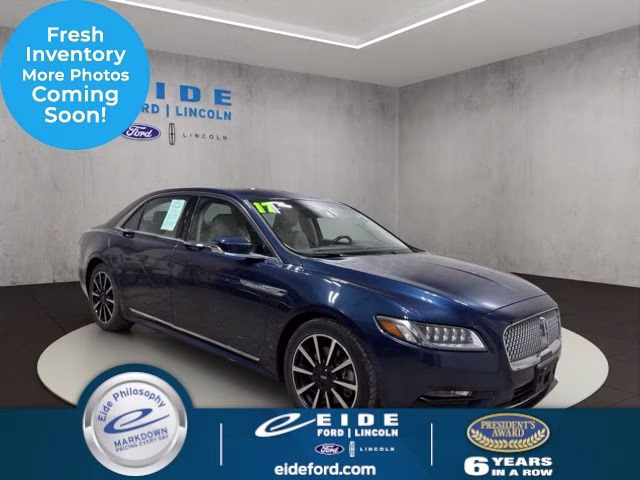 2017 Lincoln Continental Reserve AWD's photo