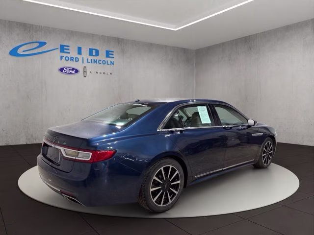 2017 Midnight Sapphire Blue Metallic Lincoln Continental Reserve AWD Sedan