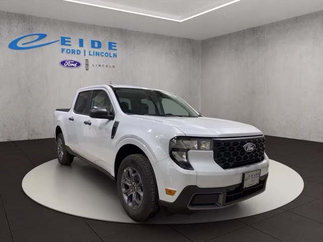 2026 Space White Metallic Ford Maverick XLT AWD Truck