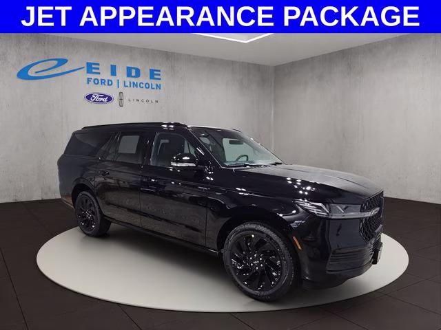 2026 Infinite Black Metallic Clearcoat Lincoln Navigator L Reserve 4X4 SUV