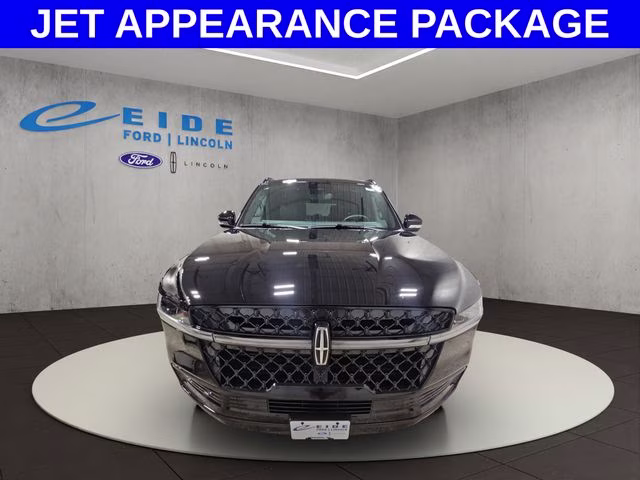 2026 Infinite Black Metallic Clearcoat Lincoln Navigator L Reserve 4X4 SUV