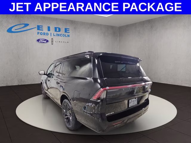 2026 Infinite Black Metallic Clearcoat Lincoln Navigator L Reserve 4X4 SUV