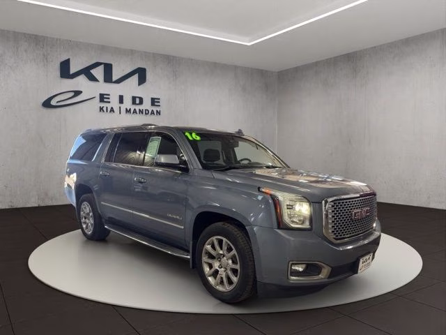 2016 Light Steel Gray Metallic GMC Yukon XL Denali 4X4 SUV