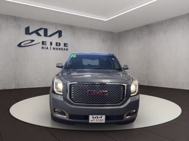 2016 Light Steel Gray Metallic GMC Yukon XL Denali 4X4 SUV