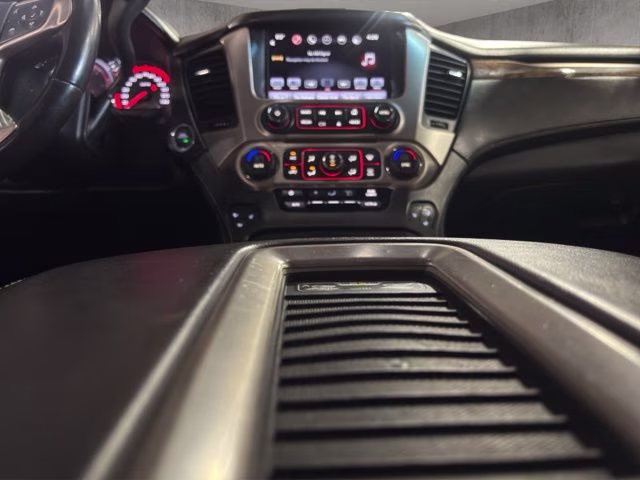 2016 Light Steel Gray Metallic GMC Yukon XL Denali 4X4 SUV