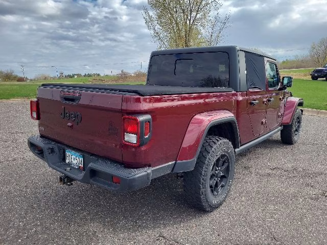 2022 Snazzberry Pearlcoat Jeep Gladiator Willys 4X4 Truck