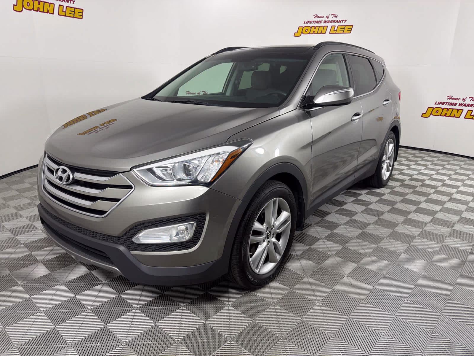 2015 Mineral Gray Hyundai Santa Fe Sport FWD SUV