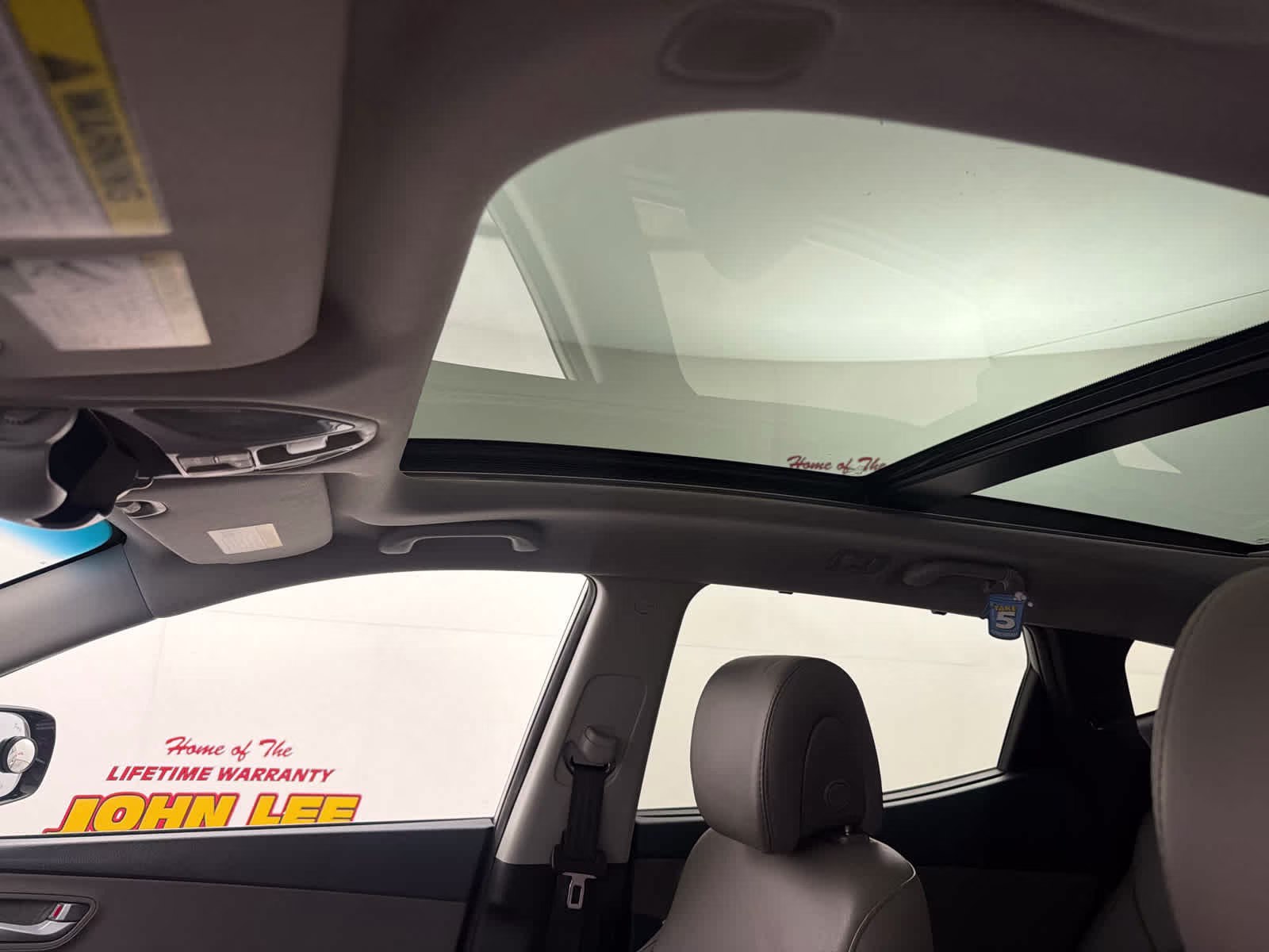 2015 Mineral Gray Hyundai Santa Fe Sport FWD SUV