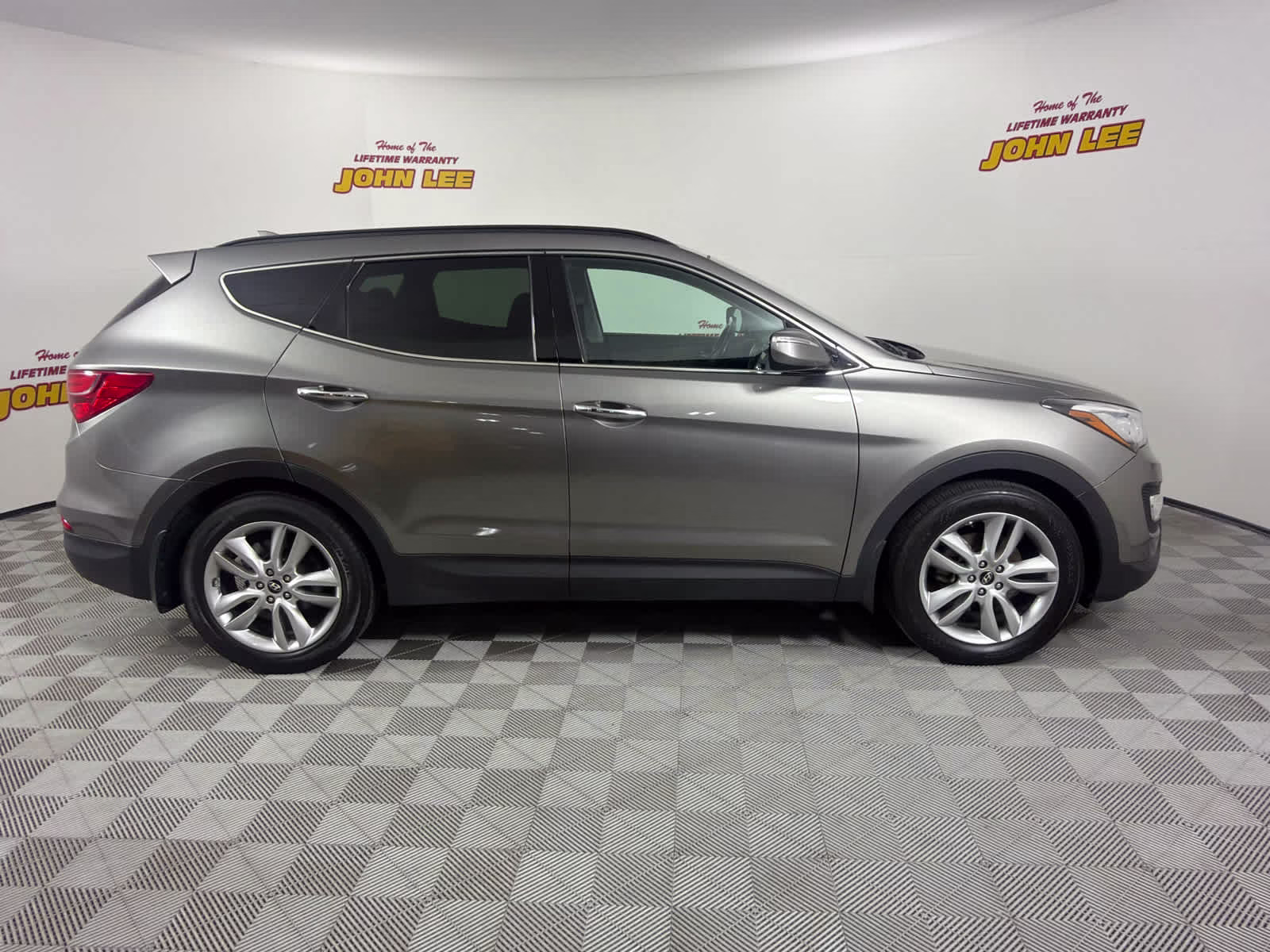 2015 Mineral Gray Hyundai Santa Fe Sport FWD SUV