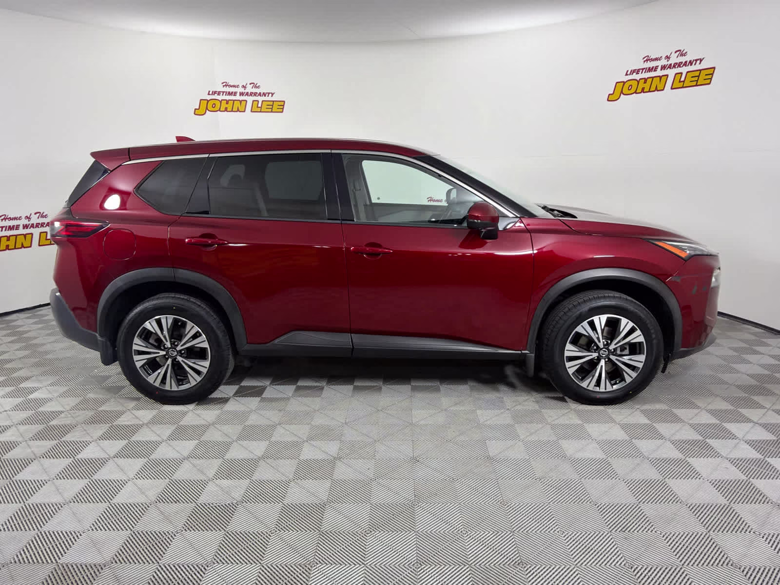 2021 Scarlet Ember Tintcoat Nissan Rogue SV FWD SUV