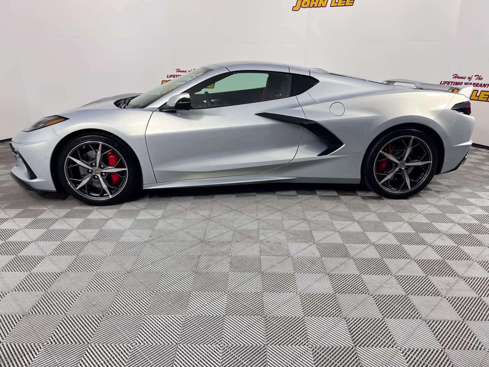2021 Silver Flare Metallic Chevrolet Corvette 2LT RWD Sedan
