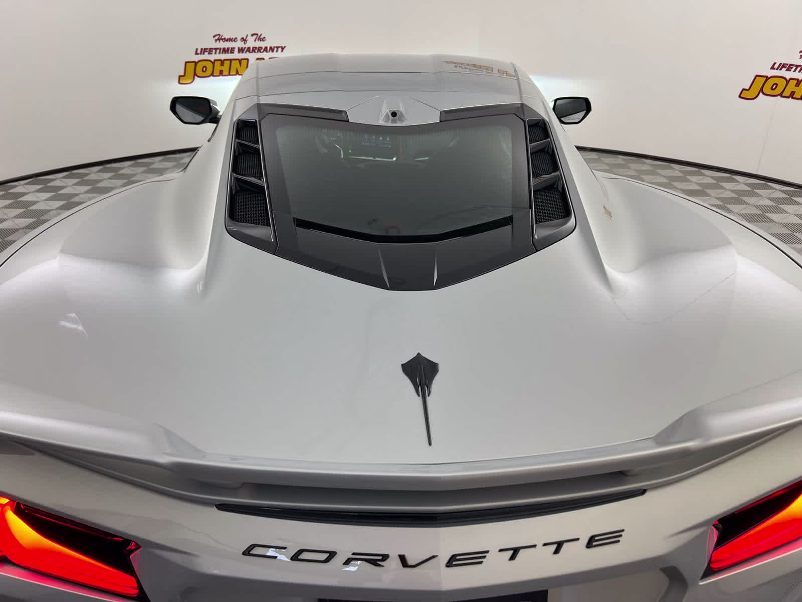 2021 Silver Flare Metallic Chevrolet Corvette 2LT RWD Sedan