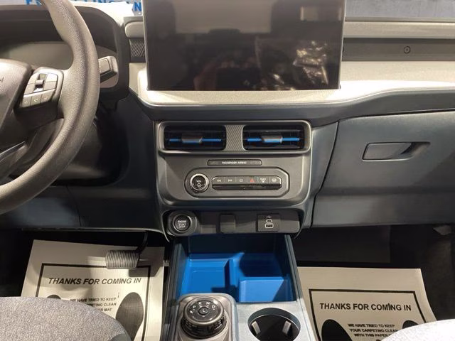 2026 Space White Metallic Ford Maverick XLT AWD Truck