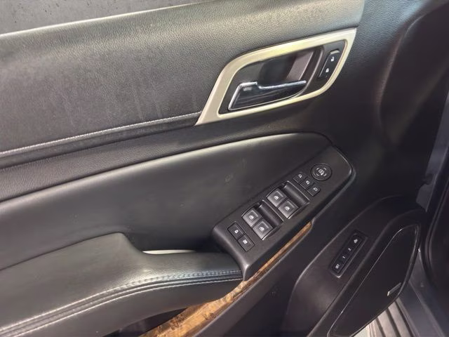 2016 Light Steel Gray Metallic GMC Yukon XL Denali 4X4 SUV