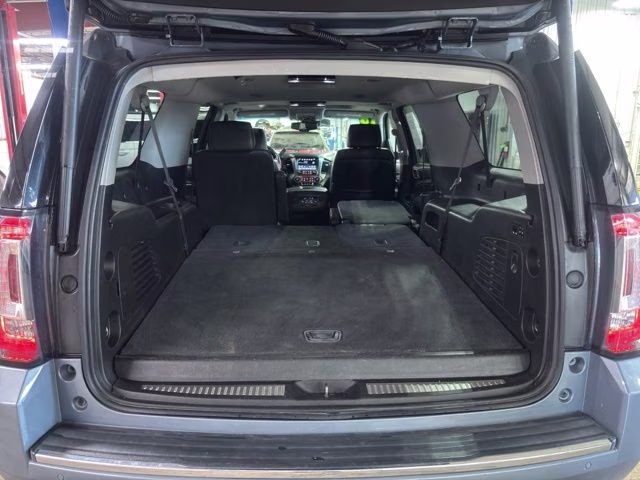 2016 Light Steel Gray Metallic GMC Yukon XL Denali 4X4 SUV
