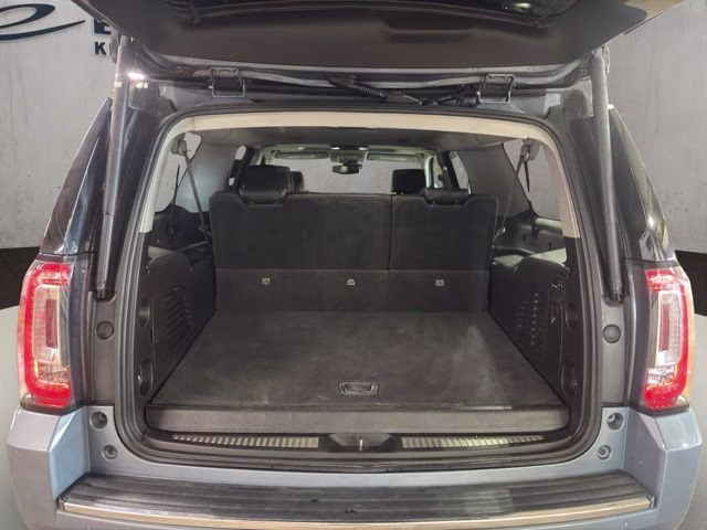2016 Light Steel Gray Metallic GMC Yukon XL Denali 4X4 SUV