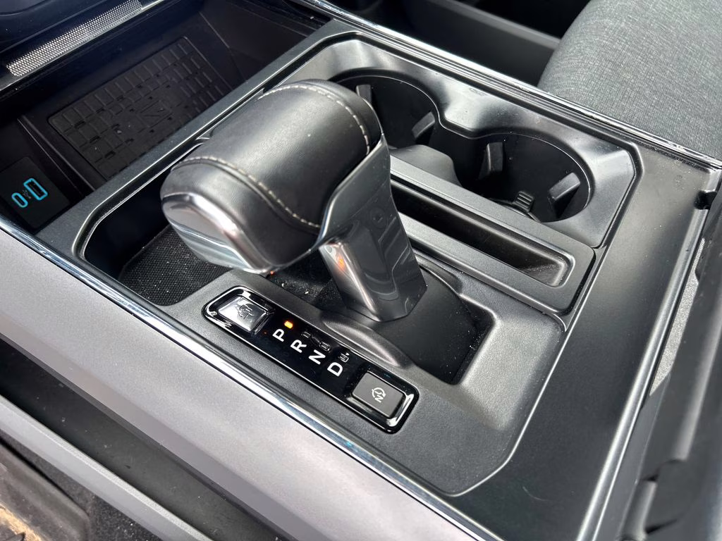 2024 Avalanche Ford F-150 Lightning Flash AWD Truck